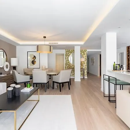 8 Bed Close To Puerto Banus Apartment