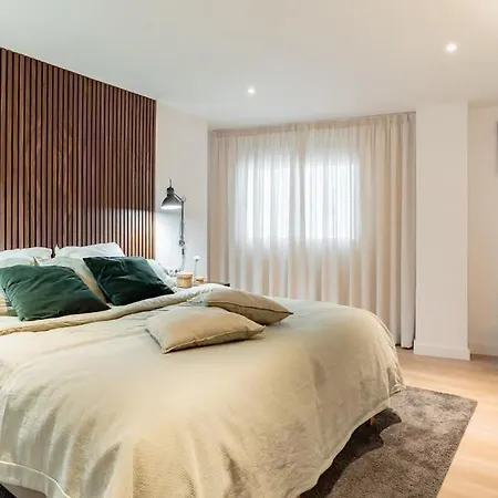 8 Bed Close To Puerto Banus Apartment Marbella