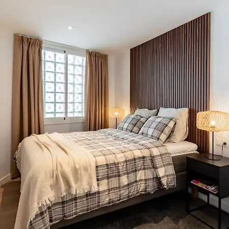8 Bed Close To Puerto Banus *